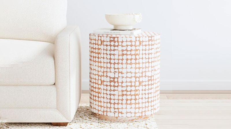 Mueble hecho en cascara de coco