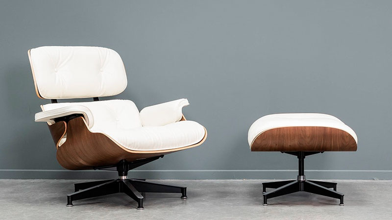 Poltrona eames con cuero blanco