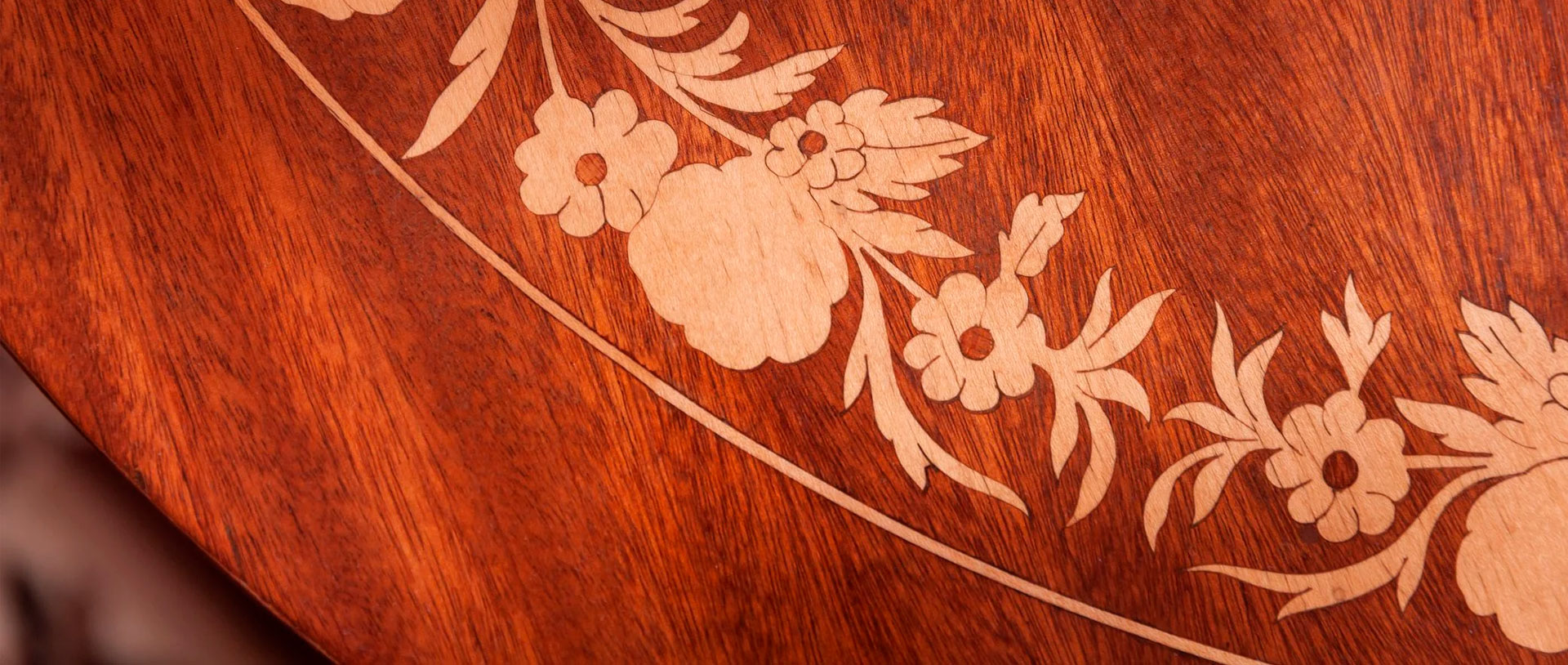 Incrustaciones en madera